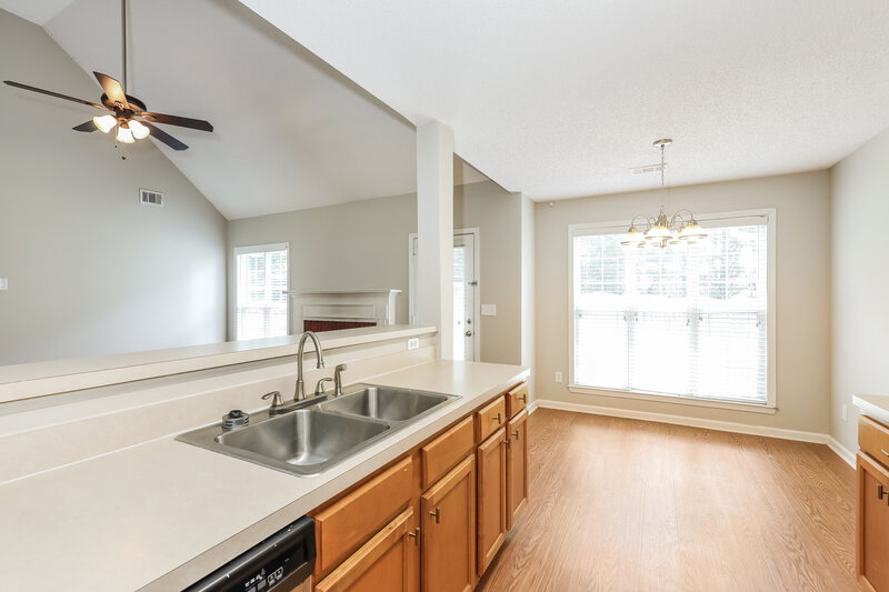 2,090/Mo, 468 Haven Ridge Dr Stockbridge, GA 30281 Dining Room View