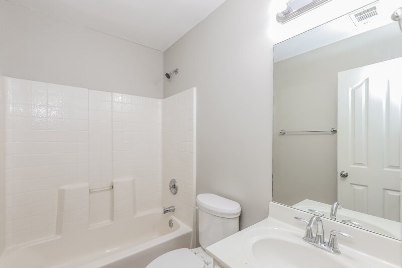 2,090/Mo, 468 Haven Ridge Dr Stockbridge, GA 30281 Bathroom View