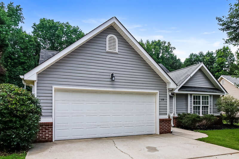 2,185/Mo, 128 Paxton Place Newnan, GA 30263 Front View
