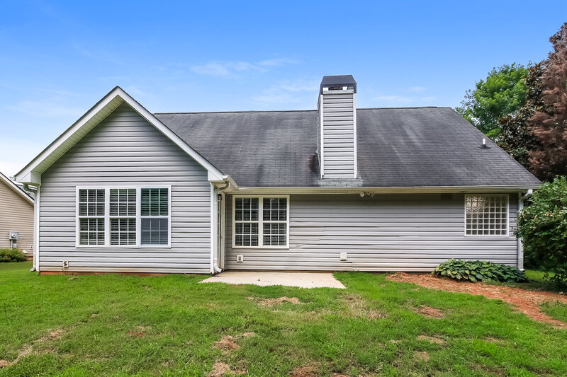 2,185/Mo, 128 Paxton Place Newnan, GA 30263 Rear View
