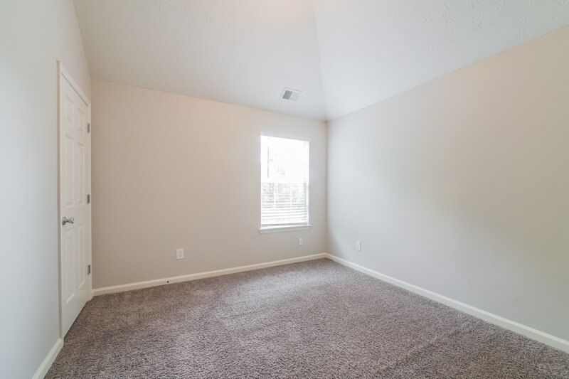 1,520/Mo, 11100 Aliyah Drive Hampton, GA 30228 Bedroom View