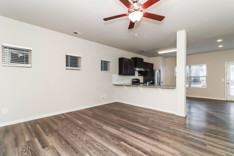 1,910/Mo, 143 Preserve Dr Newnan, GA 30263 Living Room View