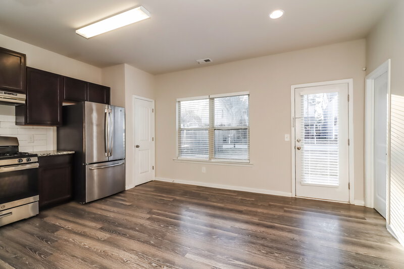 1,910/Mo, 143 Preserve Dr Newnan, GA 30263 Dining Room View