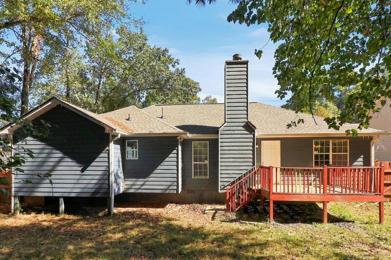 2,215/Mo, 2663 Candler Dr Marietta, GA 30064 Rear View