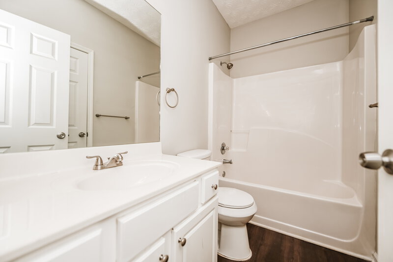 1,915/Mo, 1447 Wilshire Way McDonough, GA 30253 Bathroom View