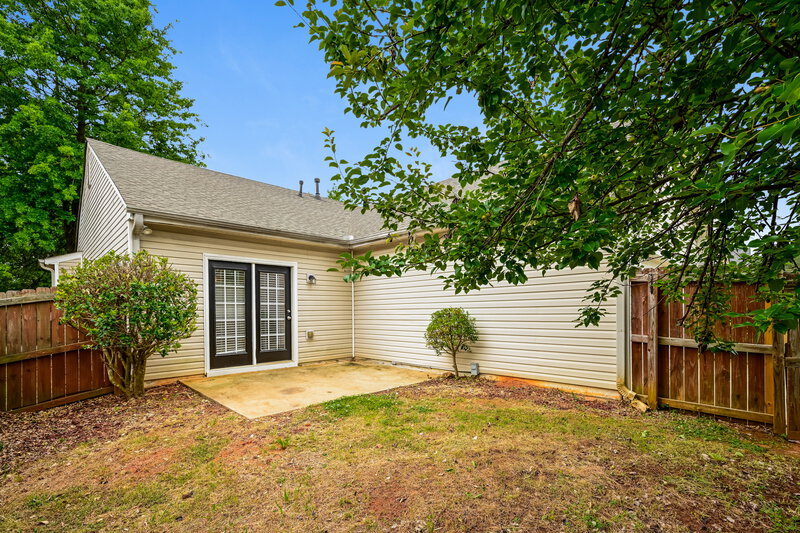 1,920/Mo, 1447 Wilshire Way McDonough, GA 30253 Rear View