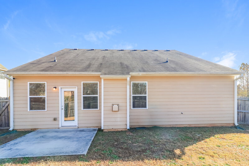 1,700/Mo, 32 Susie Creek Walk Villa Rica, GA 30180 Rear View