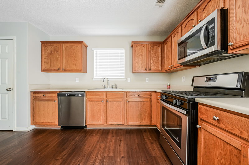 2,870/Mo, 5028 Kens Court Stockbridge, GA 30281 Kitchen View
