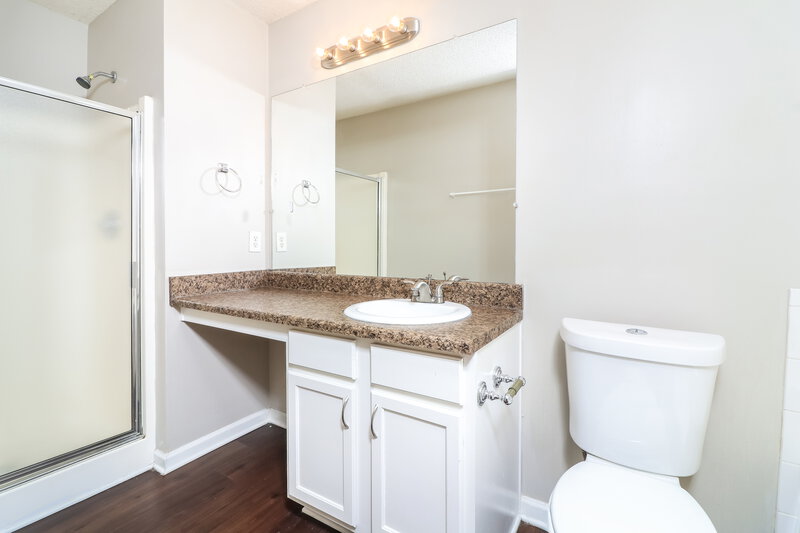 2,035/Mo, 4415 Pipestone Place Douglasville, GA 30135 Main Bathroom View