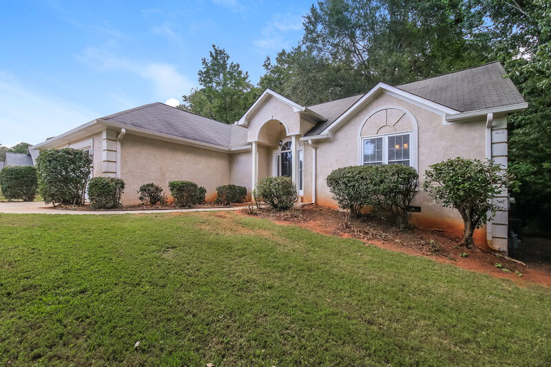 1,955/Mo, 113 Brookhaven Lane McDonough, GA 30253 Front View 2