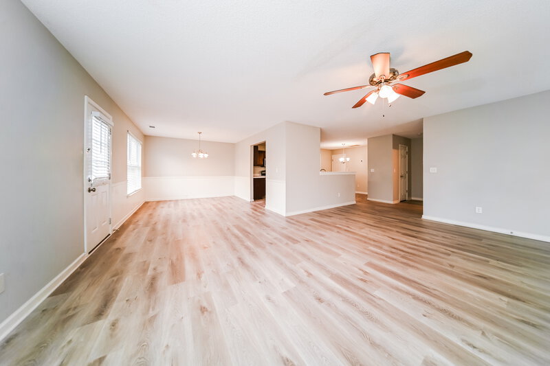 1,805/Mo, 5016 Serenity Point Lane Villa Rica, GA 30180 Living Room View 2