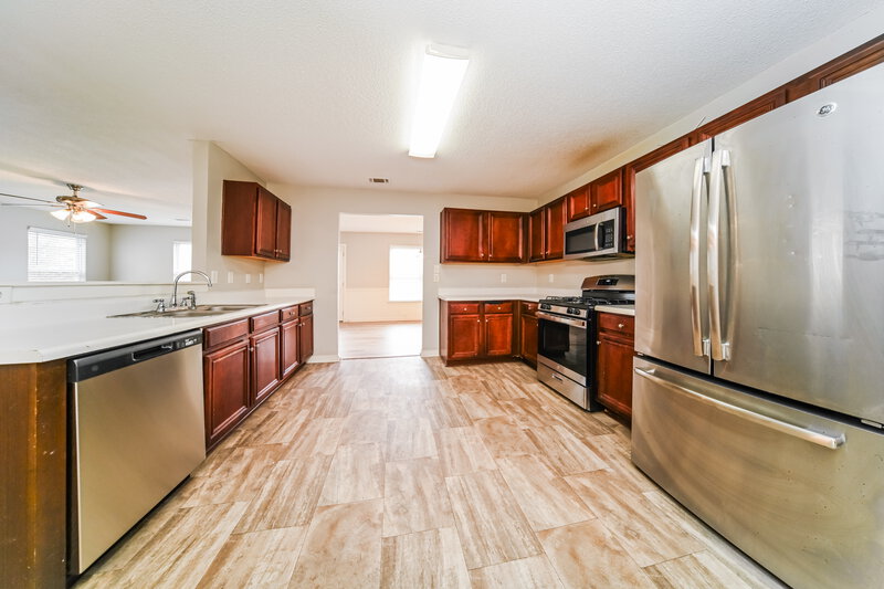 1,805/Mo, 5016 Serenity Point Lane Villa Rica, GA 30180 Kitchen View