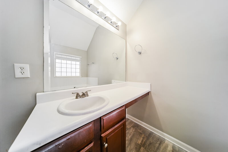 1,805/Mo, 5016 Serenity Point Lane Villa Rica, GA 30180 Main Bathroom View