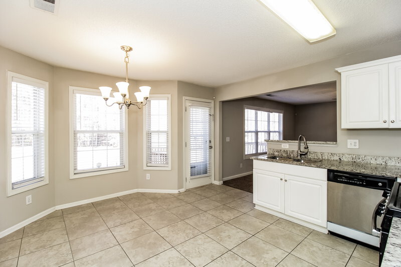 3,220/Mo, 3882 Saint George Terrace Powder Springs, GA 30127 Kitchen View 2