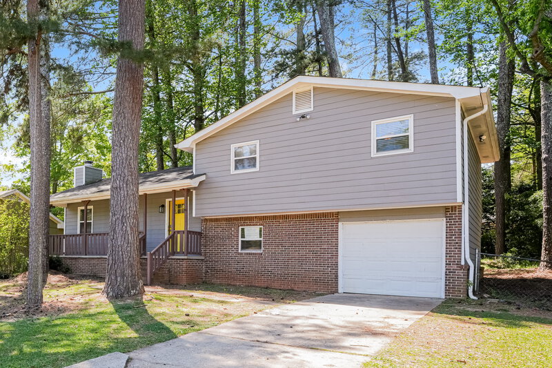 2,010/Mo, 299 Cindy Dr Conyers, GA 30094 Front View