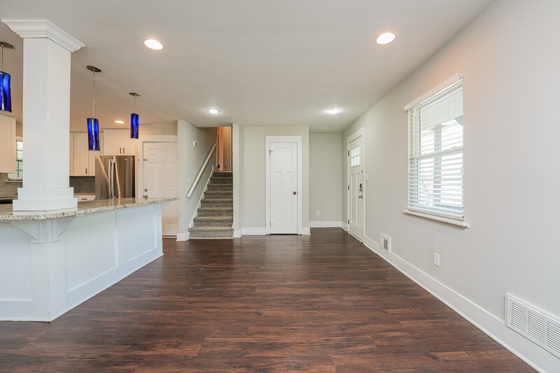 2,010/Mo, 299 Cindy Dr Conyers, GA 30094 Living Room View 2