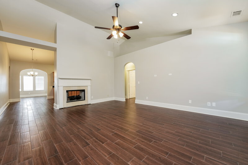 2,155/Mo, 605 Brookwater Dr Stockbridge, GA 30281 Living Room View