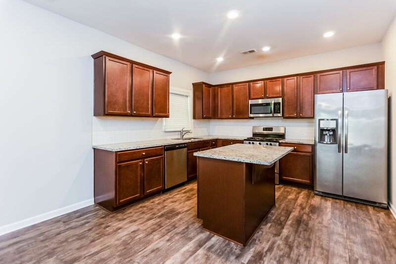 1,960/Mo, 387 Lenore Court Hiram, GA 30141 Kitchen View