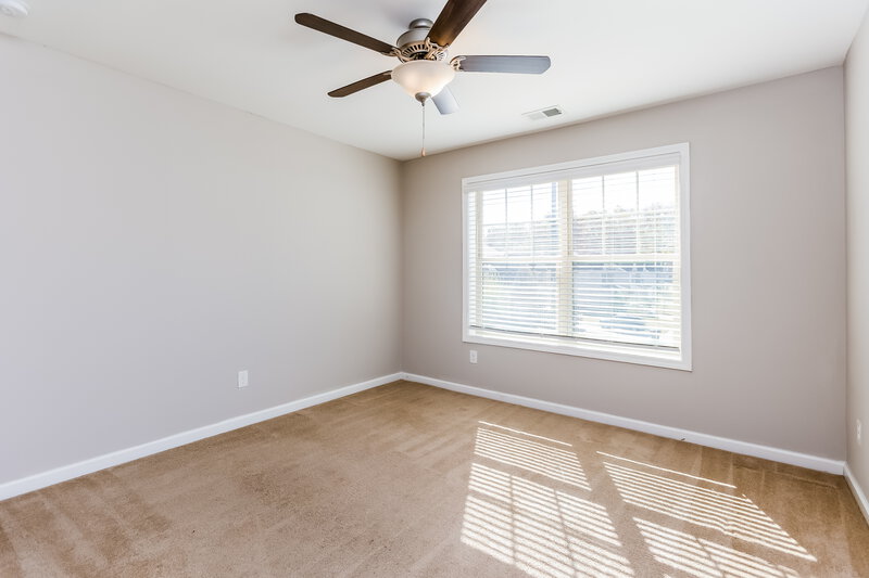 1,960/Mo, 387 Lenore Court Hiram, GA 30141 Bedroom View