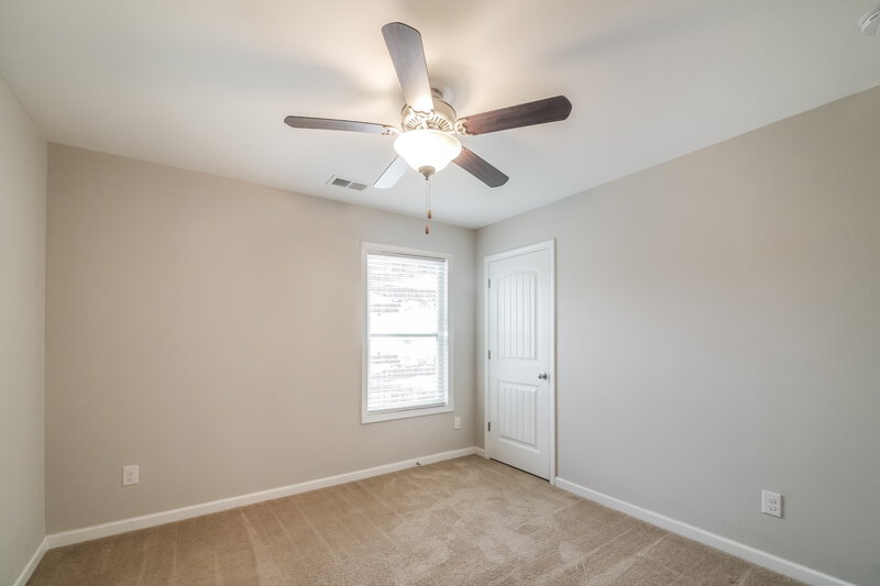 2,300/Mo, 314 Lenore Court Hiram, GA 30141 Bathroom View