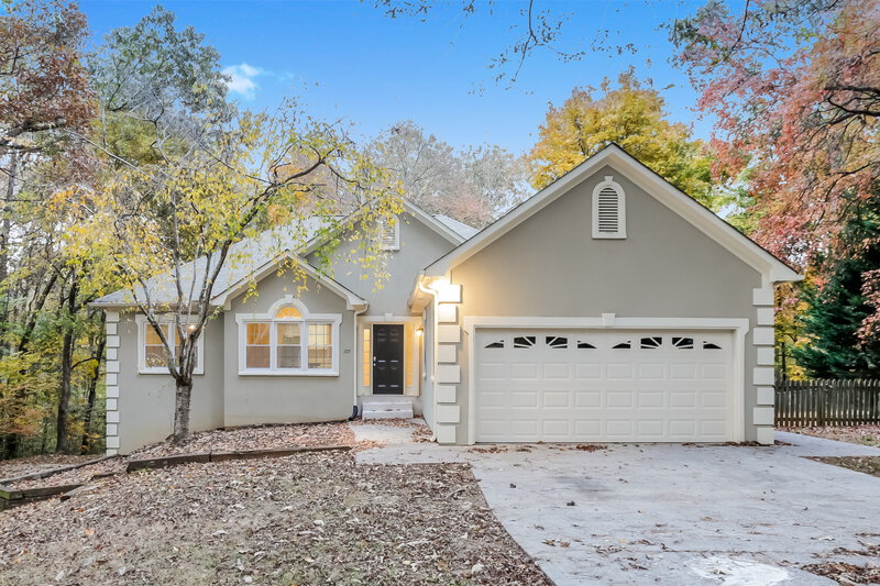 2,195/Mo, 107 Springwater Trace Woodstock, GA 30188 External View