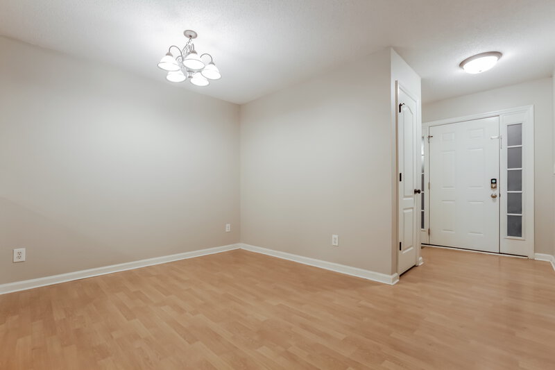 2,195/Mo, 107 Springwater Trace Woodstock, GA 30188 Dining Room View