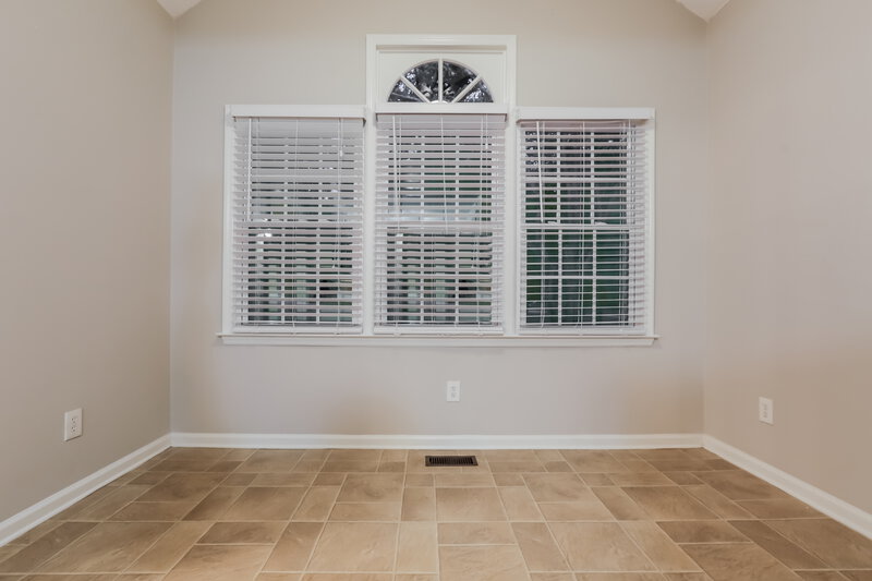 2,195/Mo, 107 Springwater Trace Woodstock, GA 30188 Bedroom View 3