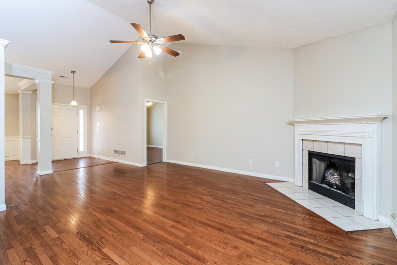 1,765/Mo, 127 Berkley Dr Villa Rica, GA 30180 Living Room View