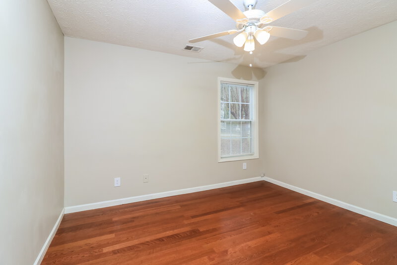 1,765/Mo, 127 Berkley Dr Villa Rica, GA 30180 Bedroom View