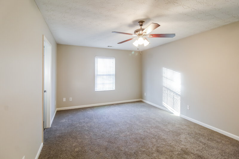 1,875/Mo, 87 Belmont Park Dr Newnan, GA 30263 Main Bedroom View 2