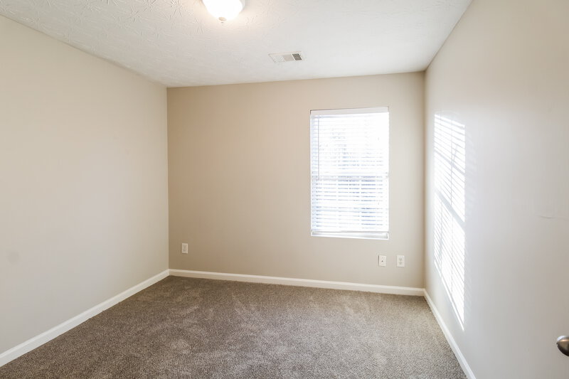 1,875/Mo, 87 Belmont Park Dr Newnan, GA 30263 Bedroom View 3