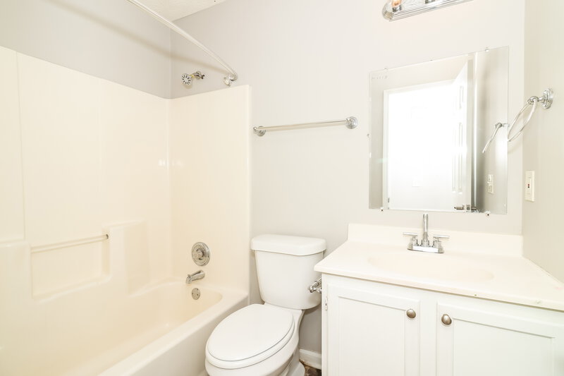 1,975/Mo, 3360 Tia Trace NW Kennesaw, GA 30152 Bathroom View