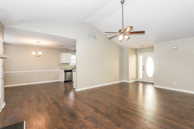 1,730/Mo, 306 Breezy Hill Walk Stockbridge, GA 30281 Living Room View