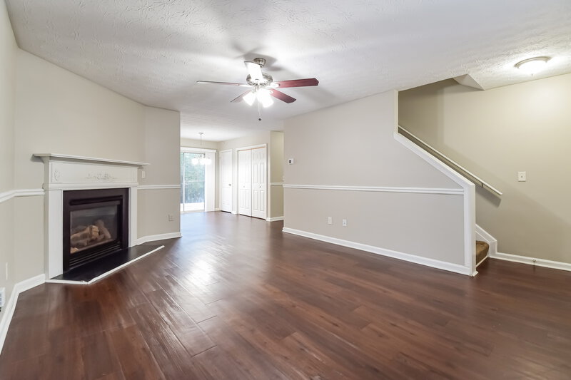 2,900/Mo, 343 Clearsprings Drive Lawrenceville, GA 30046 Living Room View 3
