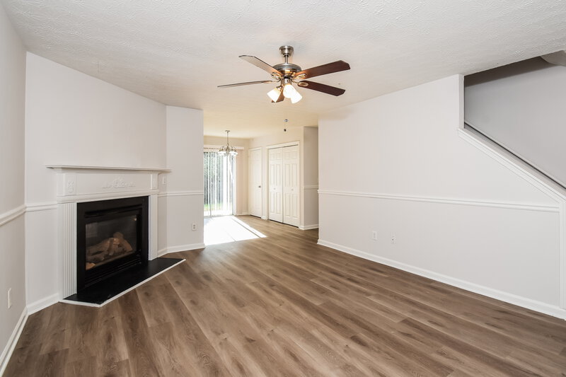 1,850/Mo, 343 Clearsprings Drive Lawrenceville, GA 30046 Living Room View 2