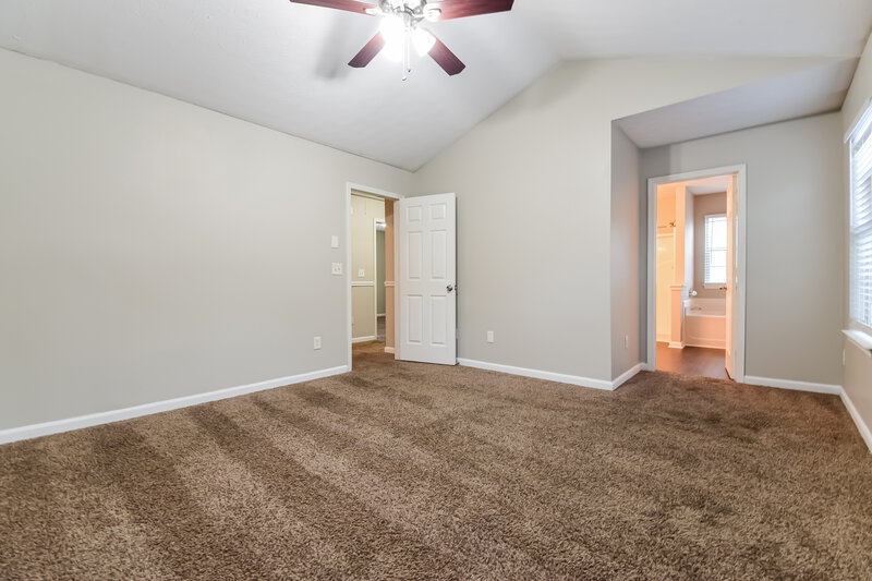 2,900/Mo, 343 Clearsprings Drive Lawrenceville, GA 30046 Main Bedroom View 2