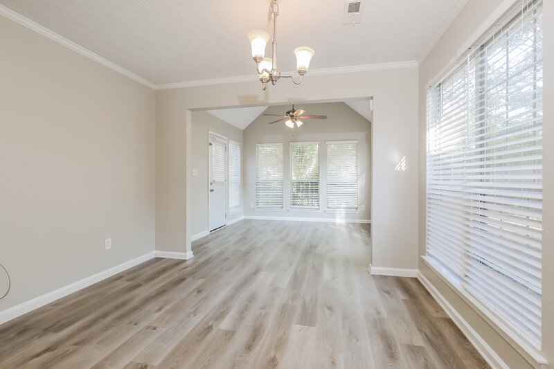 1,930/Mo, 405 Sage Court Stockbridge, GA 30281 Dining Room View