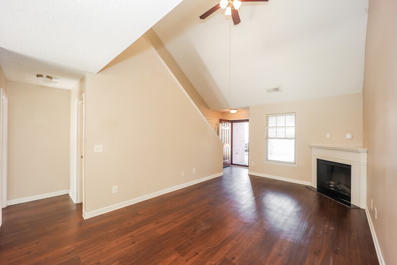 1,805/Mo, 316 Lauren Dr Fairburn, GA 30213 Living Room View 3