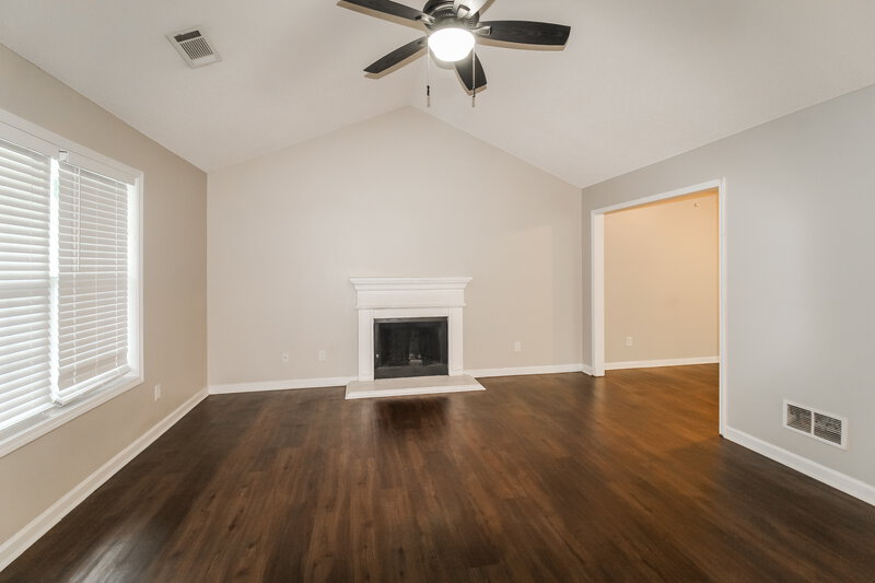 2,570/Mo, 2847 James Henry Dr Dacula, GA 30019 Living Room View