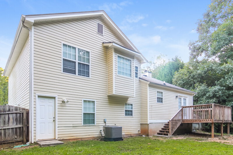 2,570/Mo, 2847 James Henry Dr Dacula, GA 30019 Rear View