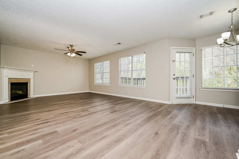 2,270/Mo, 2528 Walter Way Stockbridge, GA 30281 Living Room View