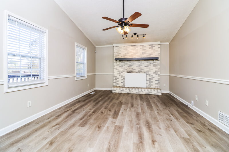 2,025/Mo, 3455 Stallion Court Powder Springs, GA 30127 Living Room View