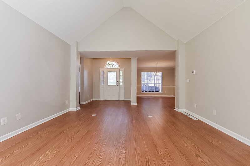 3,330/Mo, 134 Brookhaven Lane McDonough, GA 30253 Living Room View 2