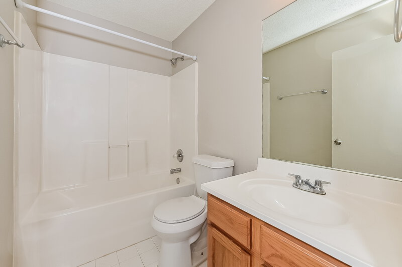 3,330/Mo, 134 Brookhaven Lane McDonough, GA 30253 Bathroom View 2