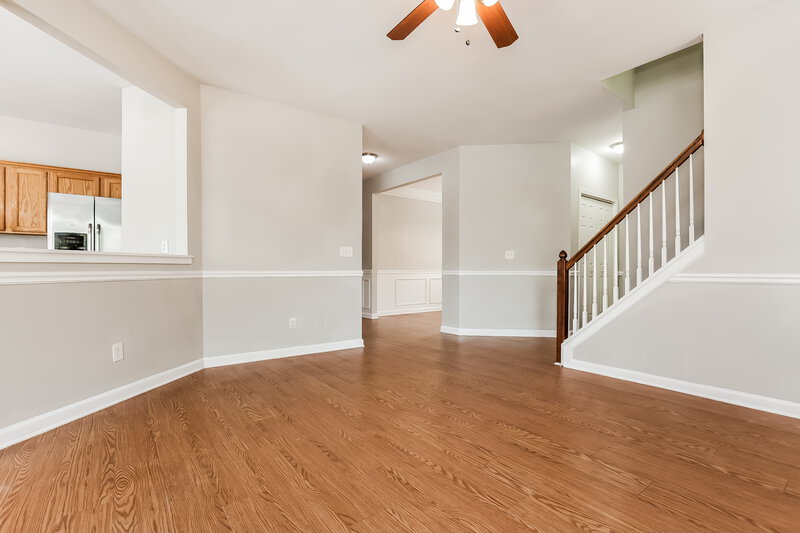 2,565/Mo, 439 Heathcliff Court McDonough, GA 30253 Living Room View 2