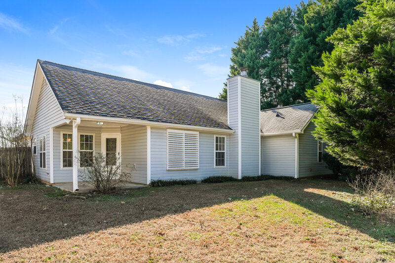 1,795/Mo, 3808 Summer Leigh Court Loganville, GA 30052 Rear View