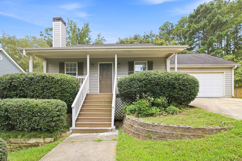 2,000/Mo, 505 Horseshoe Circle Stockbridge, GA 30281 External View