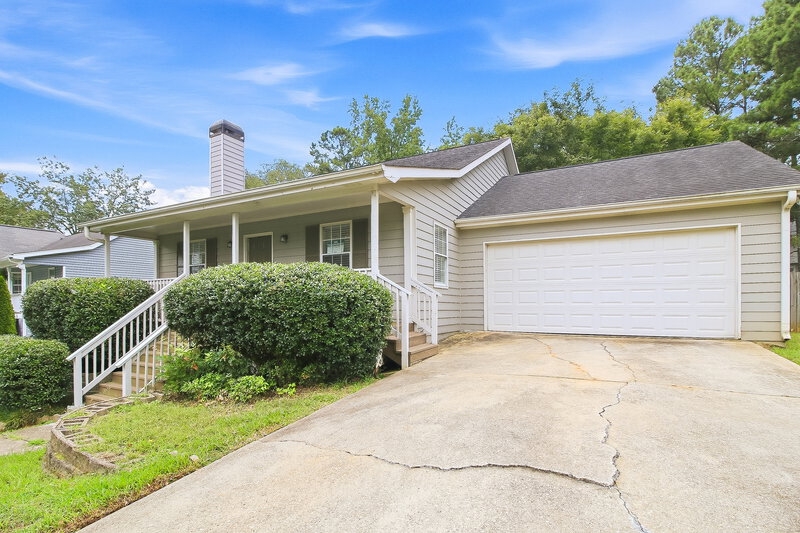 2,000/Mo, 505 Horseshoe Circle Stockbridge, GA 30281 Side View