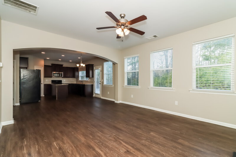 1,870/Mo, 211 Susie Creek Lane Villa Rica, GA 30180 Living Room View 2