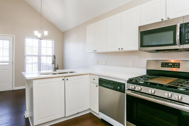 2,620/Mo, 1481 Roberts Dr Mableton, GA 30126 Kitchen View 2